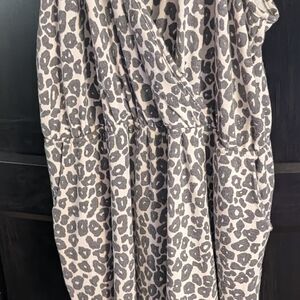 Emerald Brand 3X Leopard Print Sleeveless Jumpsuit/Romper
